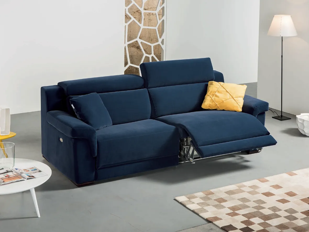 Sofa with adjustable seat